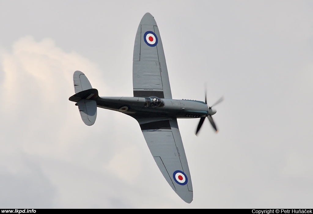 UK Air Force - RAF – Supermarine 389 Spitfire PR19 PS915