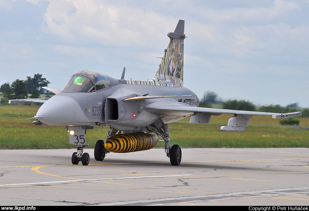 Czech Air Force – Saab JAS-39C Gripen 9235