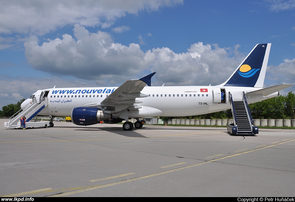 Nouvelair – Airbus A320-211 TS-INL