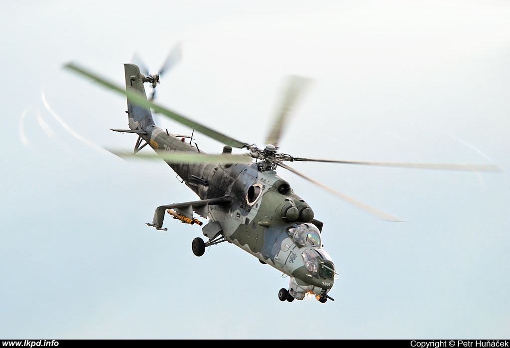 Czech Air Force – Mil Mi-24V 7360