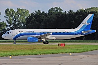 Kolavia – Airbus A320-232 TC-KLB