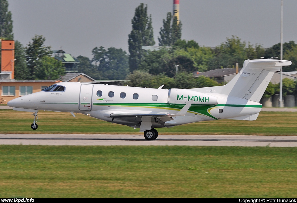 Herrenknecht Aviation – Embraer EMB-505 Phenom 300 M-MDMH