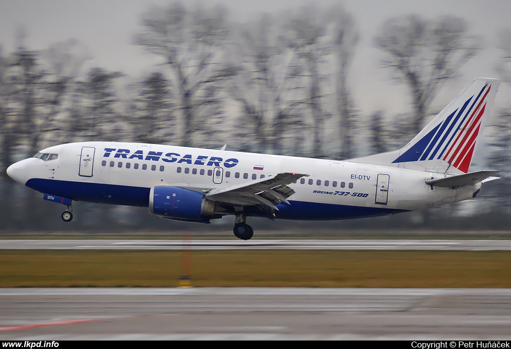 Transaero Airlines – Boeing B737-5Y0 EI-DTV