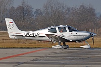 Queen Air – Cirrus SR22-GTS OK-VLP