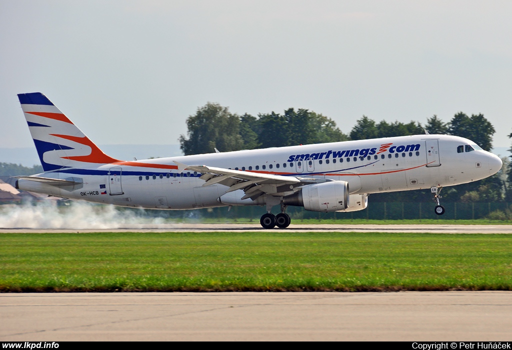 Smart Wings – Airbus A320-214 OK-HCB