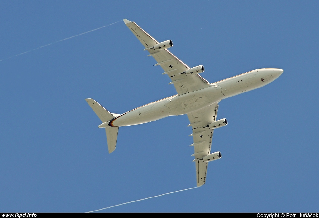Germany Air Force – Airbus A340-313X 16+02