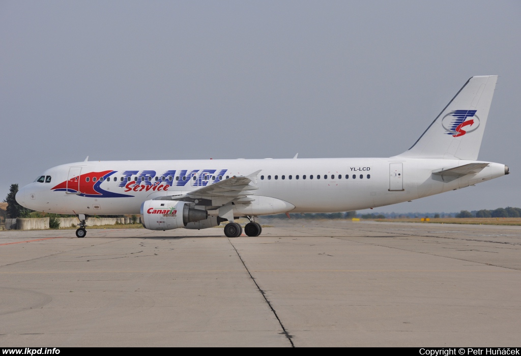 Travel Service – Airbus A320-211 YL-LCD
