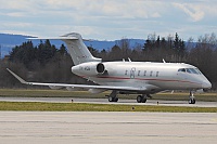 VistaJet – Bombardier BD-100-1A10 Challenger 350 9H-VCG