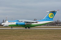 Uzbekistan Airways – Iljuin IL-76TD UK-76426
