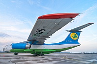 Uzbekistan Airways – Iljušin IL-76TD UK-76426