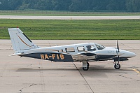 Private/Soukromé – Piper PA-34-220/III HA-FIB