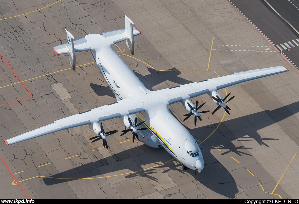 Antonov Design Bureau – Antonov AN-22A UR-09307