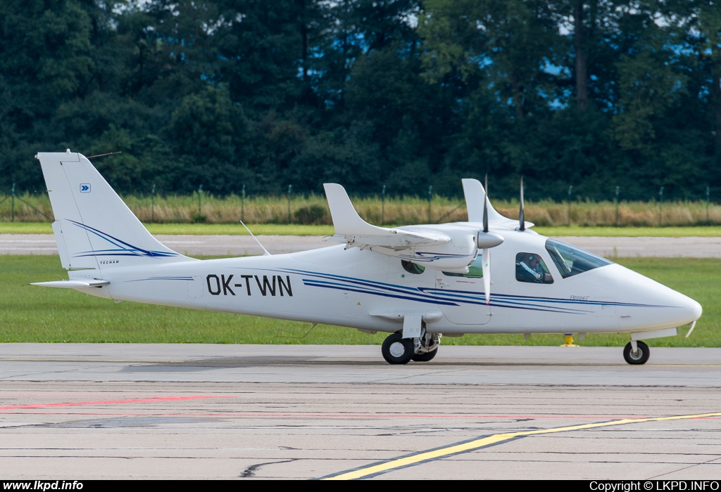 F-Air – Tecnam P-2006T OK-TWN