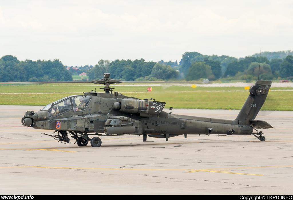 USAF – Boeing AH-64D Apache 09-5596