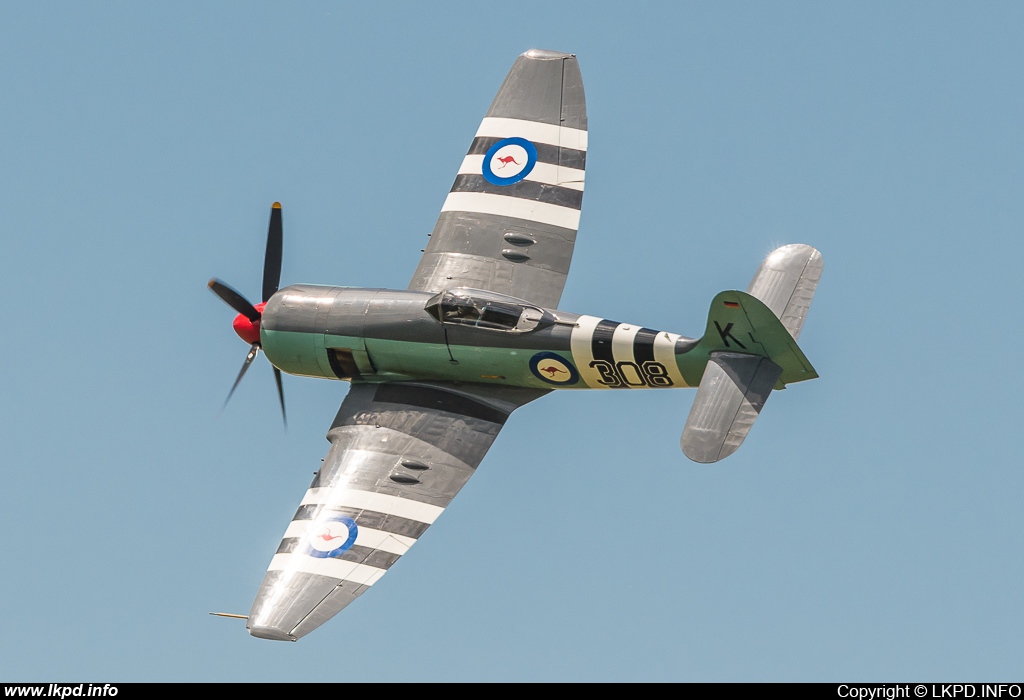 Private/Soukrom – Hawker Sea Fury FB11 D-CRZY