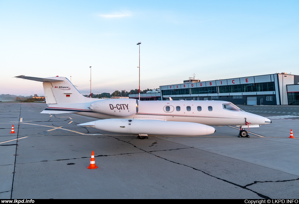 AIR ALLIANCE EXPRESS – Gates Learjet 35A D-CITY