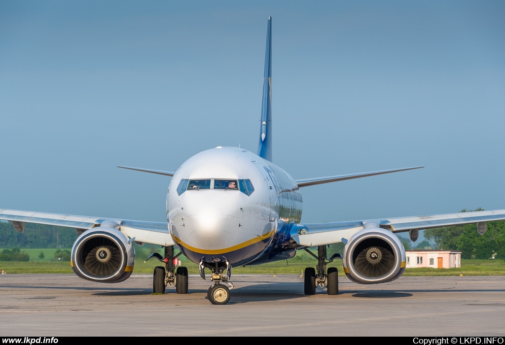 Ryanair – Boeing B737-8AS SP-RKN