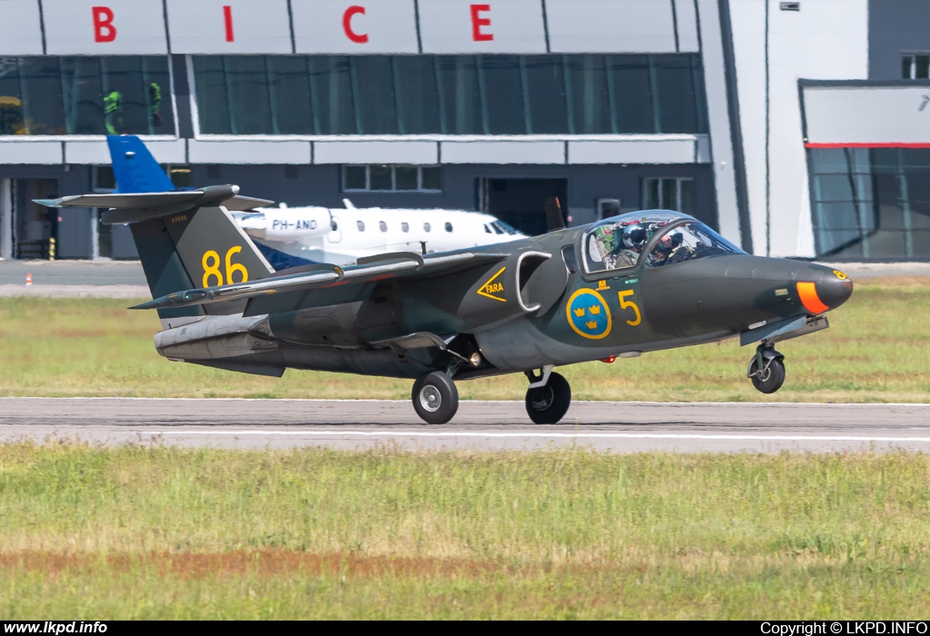 Sweden Air Force – Saab Sk60A (105) 86