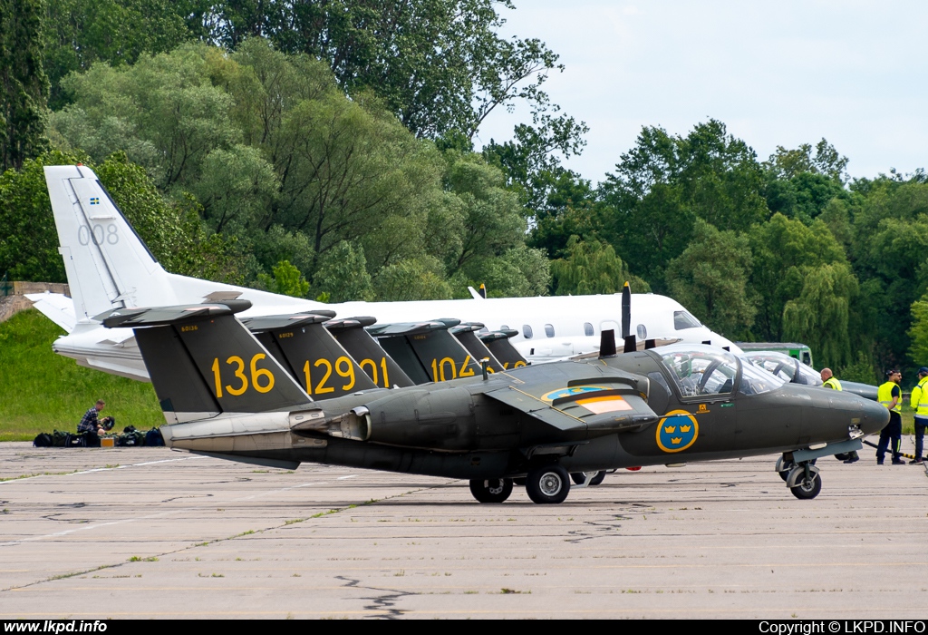 Sweden Air Force – Saab Sk60A (105) 136