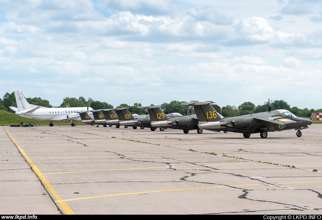 Sweden Air Force – Saab Sk60A (105) 136