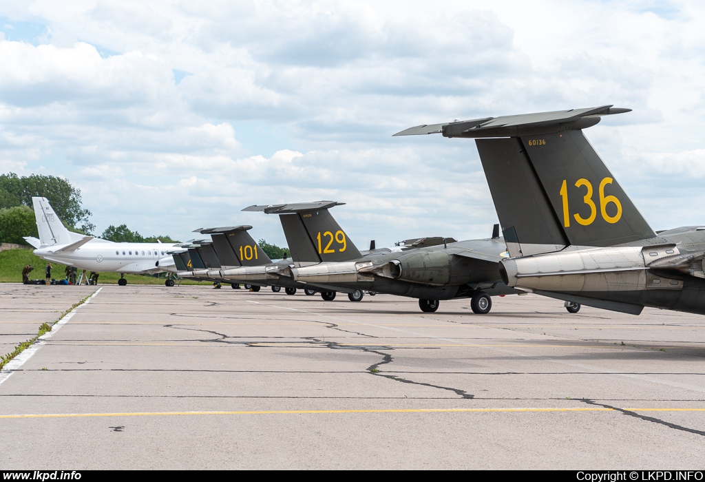 Sweden Air Force – Saab Sk60A (105) 136