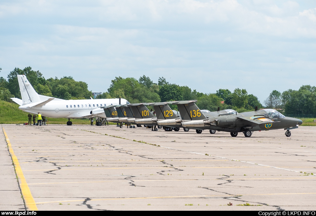 Sweden Air Force – Saab Sk60A (105) 136