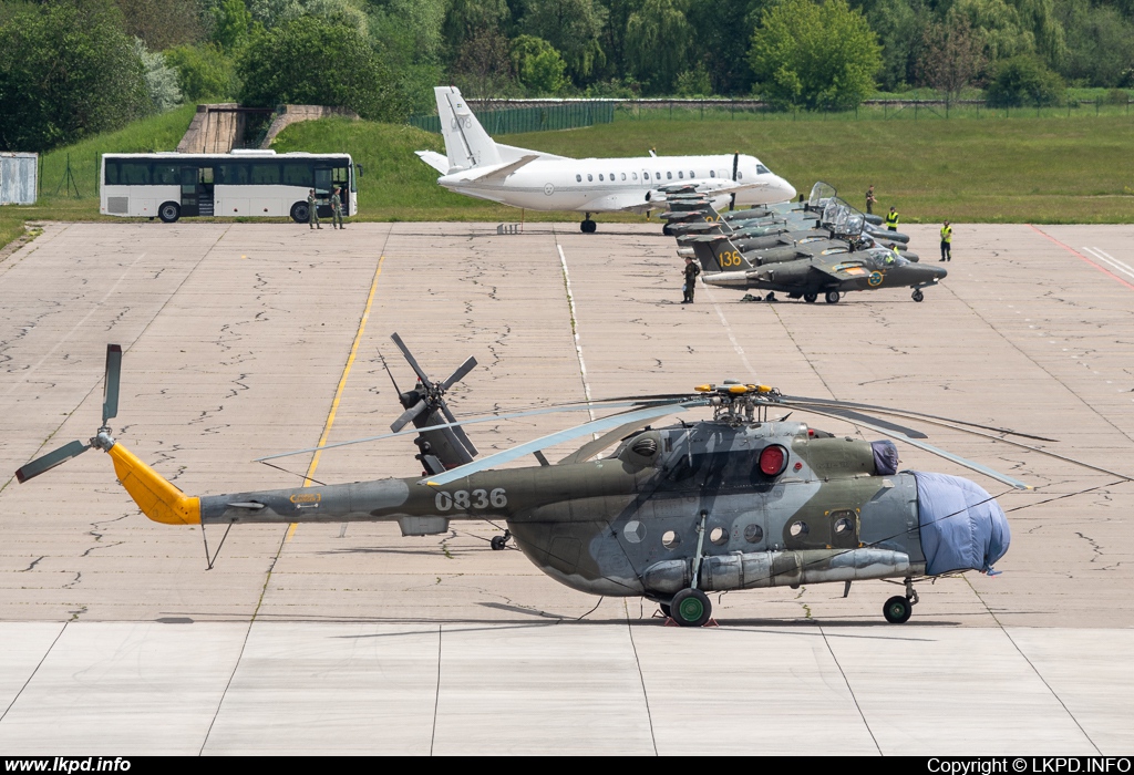 LOM-CLV – Mil Mi-17 0836