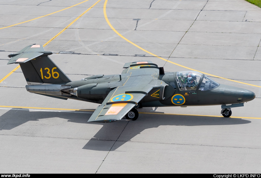 Sweden Air Force – Saab Sk60A (105) 136