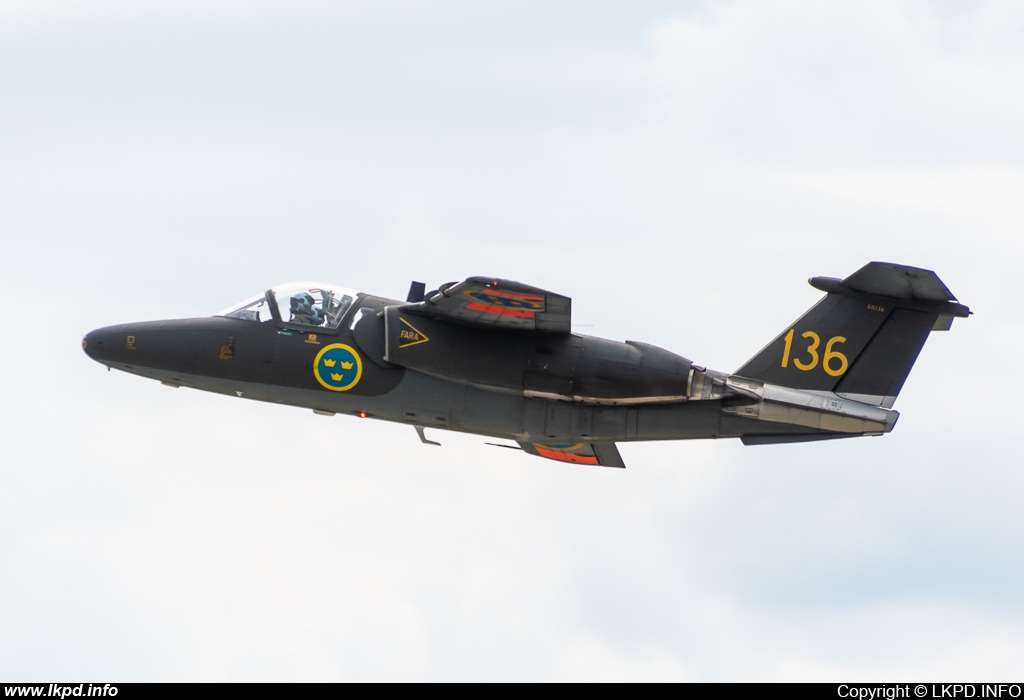 Sweden Air Force – Saab Sk60A (105) 136