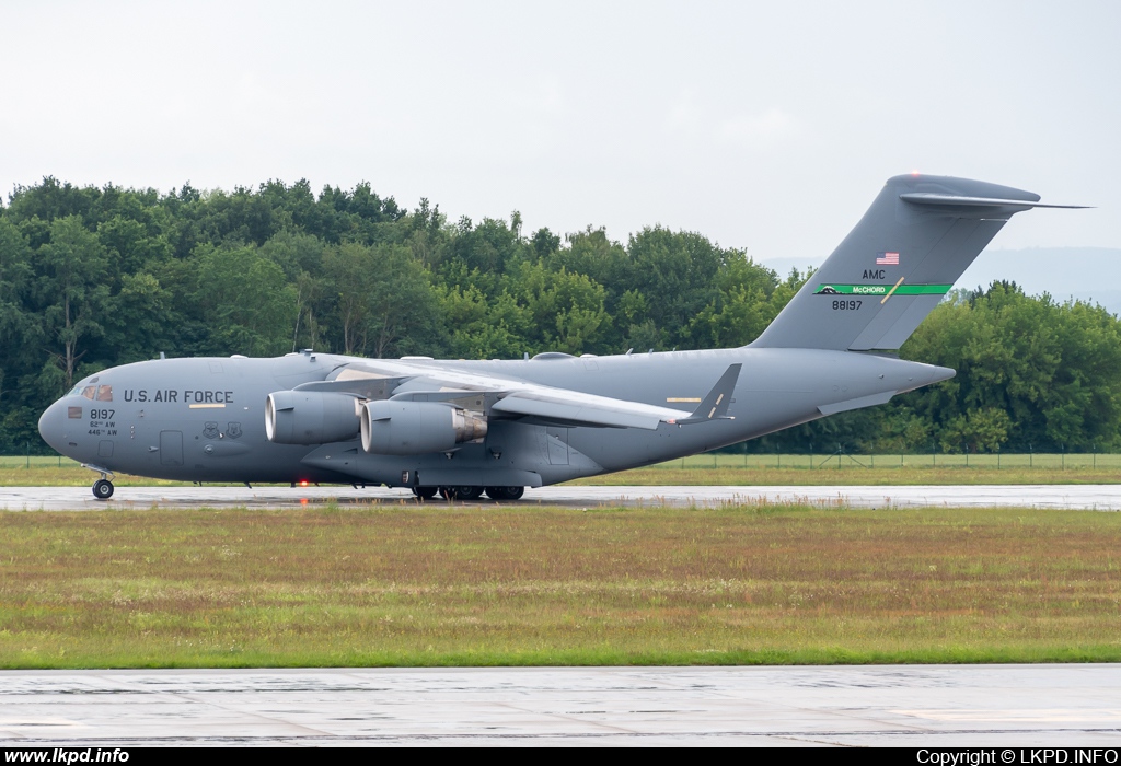 USAF – McDonnell Douglas C-17A Globemaster 08-8197