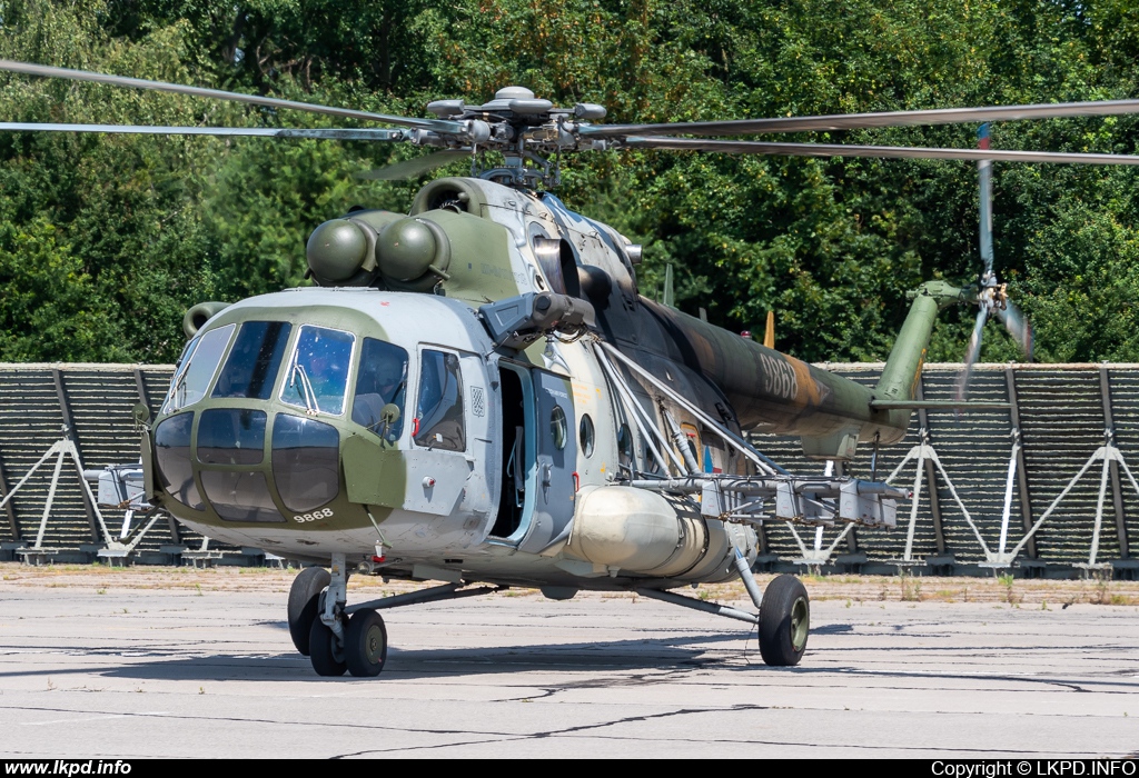 Czech Air Force – Mil Mi-17-1(Sh) 9868