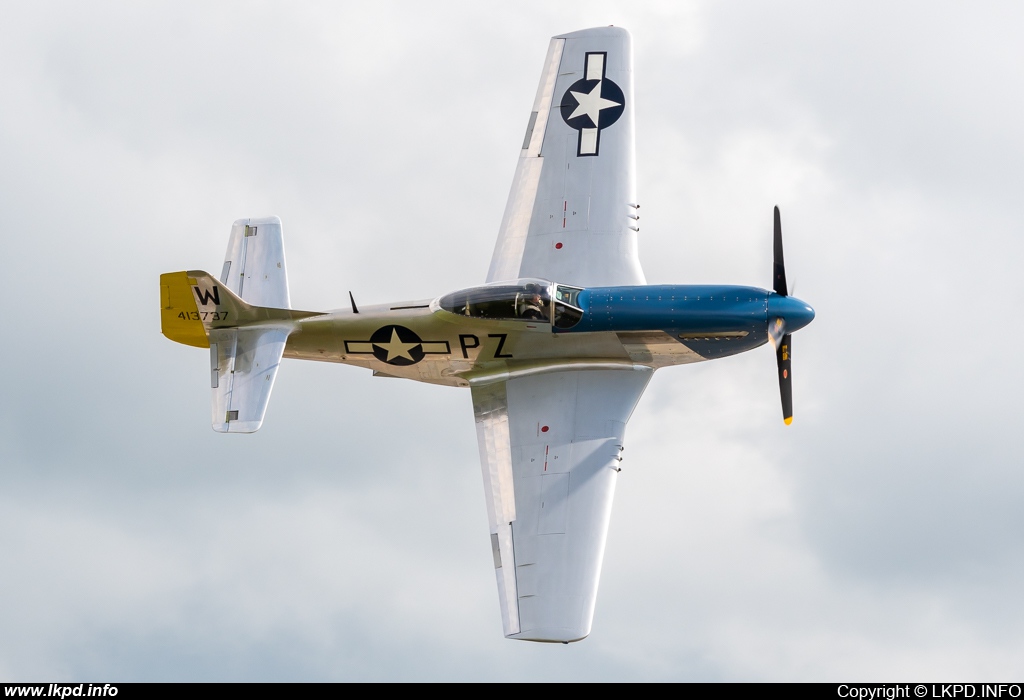 Private/Soukrom – North American P-51D Mustang OO-PSI