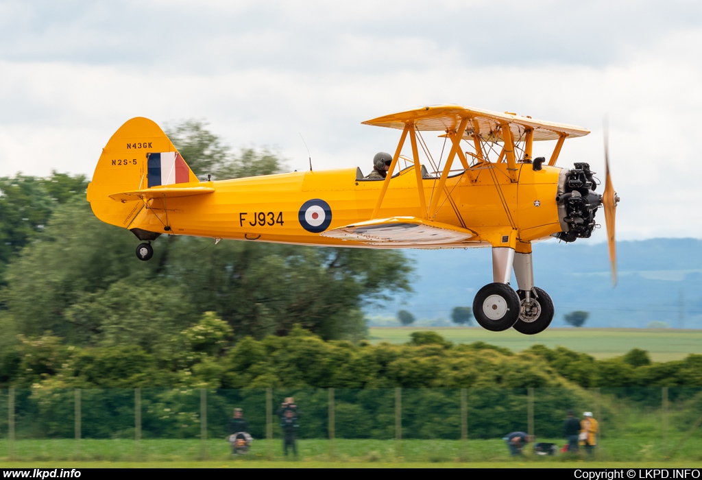 Private/Soukrom – Boeing N2S-5 Kaydet (E75) N43GK