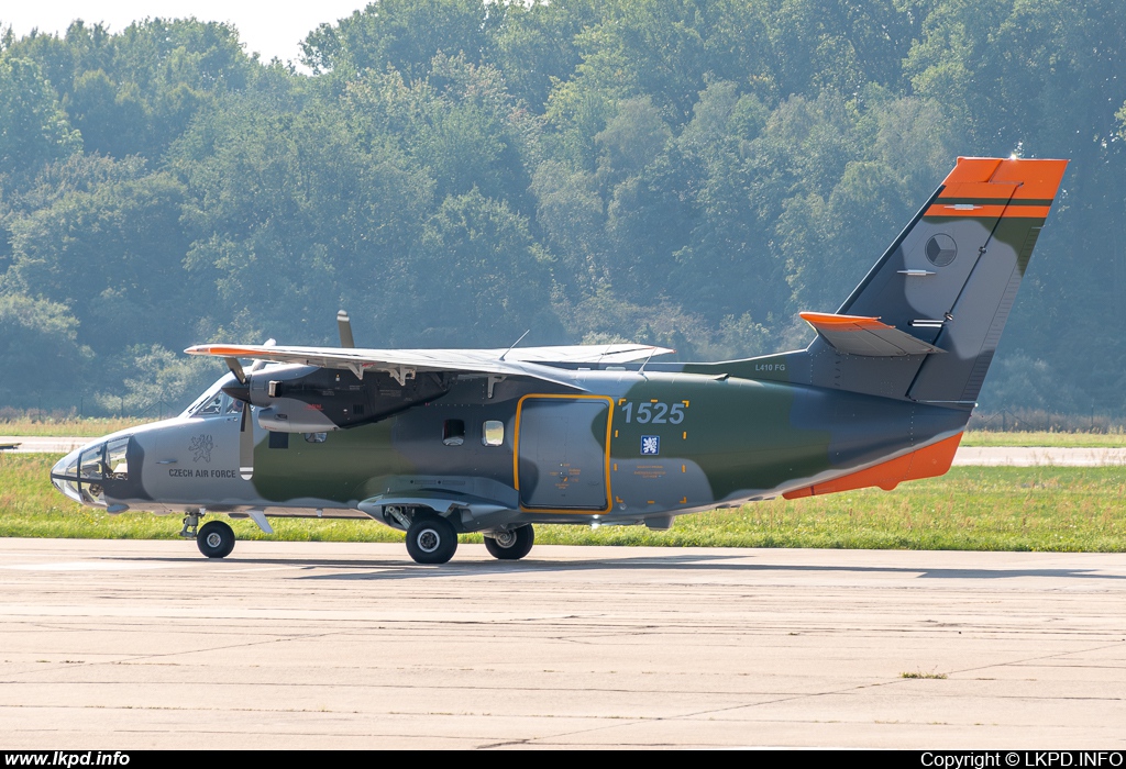 Czech Air Force – Let L410-FG 1525