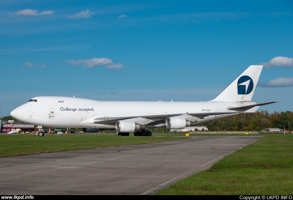 Challenge Airlines IL – Boeing B747-4EVF(ER)  4X-ICA