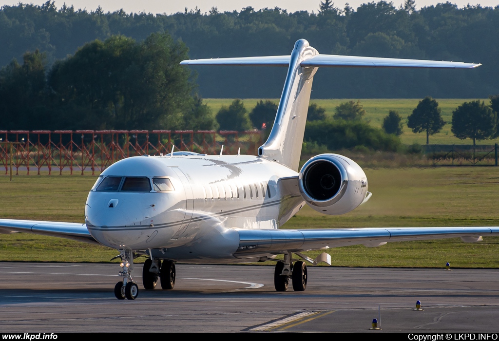 Slovakia Air Force – Bombardier BD700-1A11 Global 5000 9633