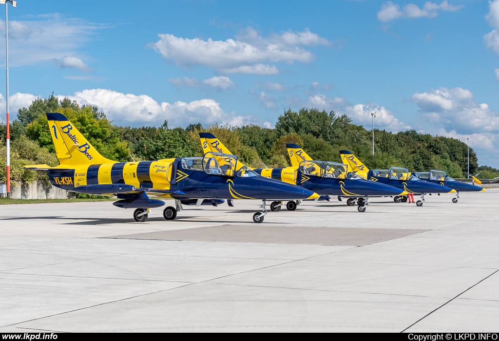 Baltic Bees – Aero L-39C YL-KSH