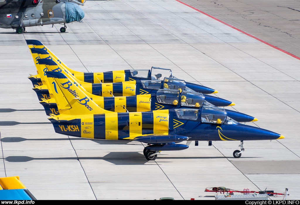 Baltic Bees – Aero L-39C YL-KSH