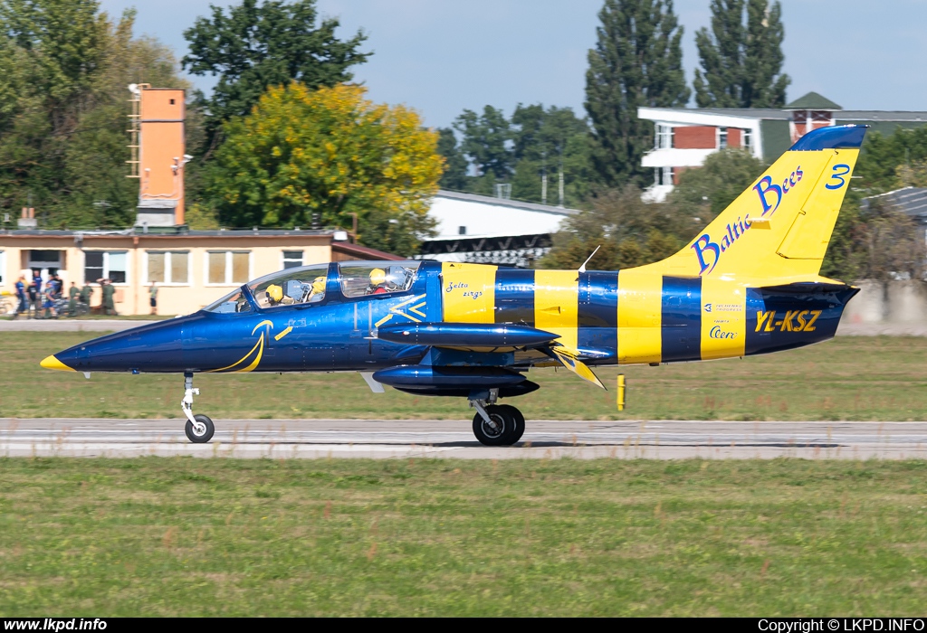 Baltic Bees – Aero L-39C YL-KSZ