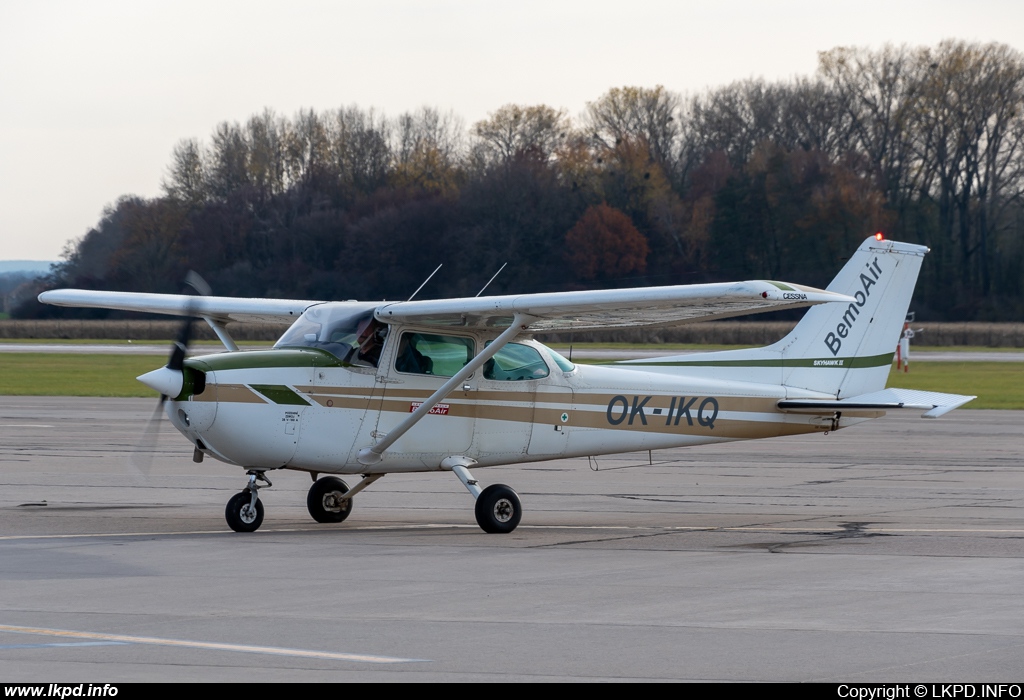 Private/Soukrom� &ndash; Cessna 172N OK-IKQ